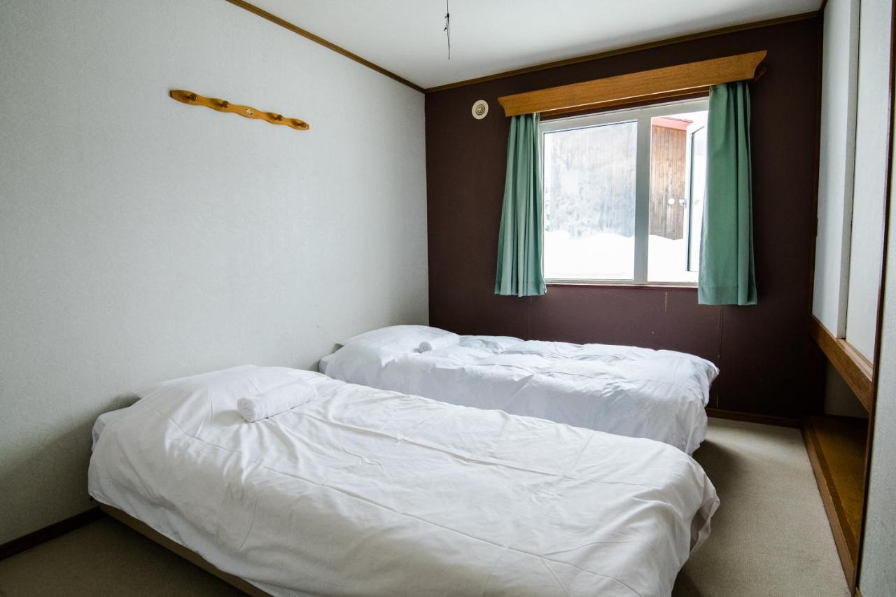 Absolute Niseko Lodge Hirafu Bagian luar foto